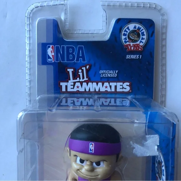 NBA Lil’ Teammates Lakers Player - Picture 2 of 6